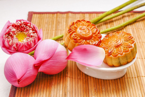 Top 8 địa điểm bán bánh trung thu handmade ngon nhất ở Hà Nội.